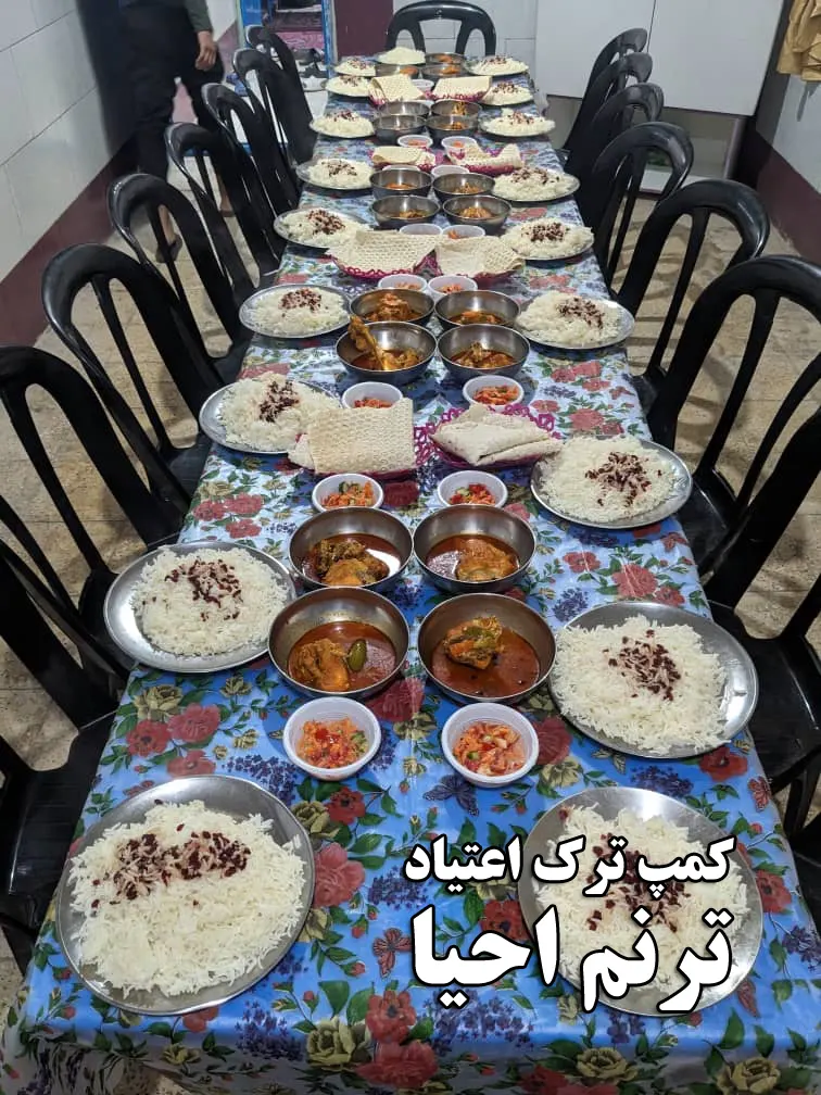سرو غذا در رستوران کمپ ترک اعتیاد ترنم احیا