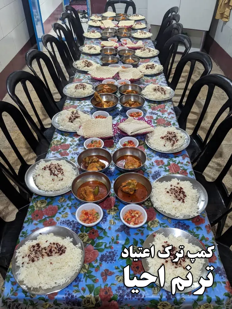 سرو غذا در کمپ ترک اعتیاد ترنم احیا